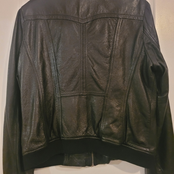 Jacket - Picture 4 of 5